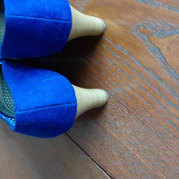 NWT open toe wedge heel shoes - Picture 4 of 12